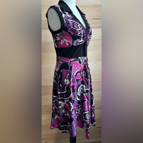 Jessica, size 10, short sleeve, floral, dress with belt, stretch, multicolour - Picture 3 of 9